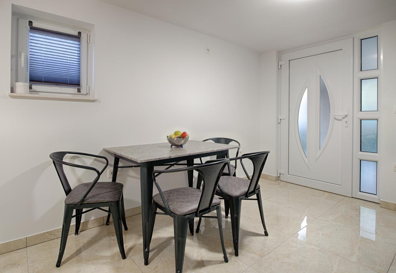 Cezar Luxury Apartment Omis Luaran gambar